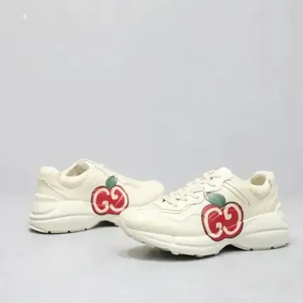 Gucci shoes (Style 30+), versión blanca