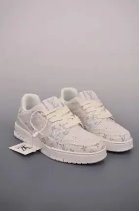 LV Sneakers [33 styles], versión blanca