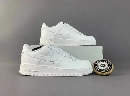 Nike Air Force 1 Mid Sneakers [24 styles], versión blanca