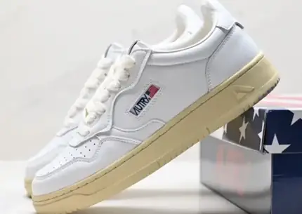 Autry Shoes, versión blanca