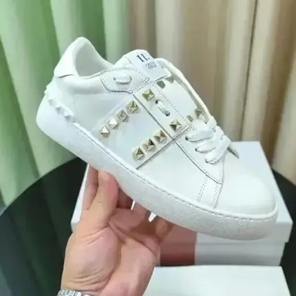 VALENTINO, versión blanca